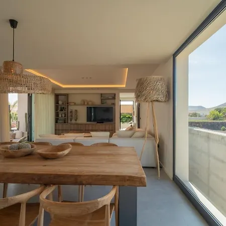 Casa Nomad By Aura Collection فيلة لاجاريس